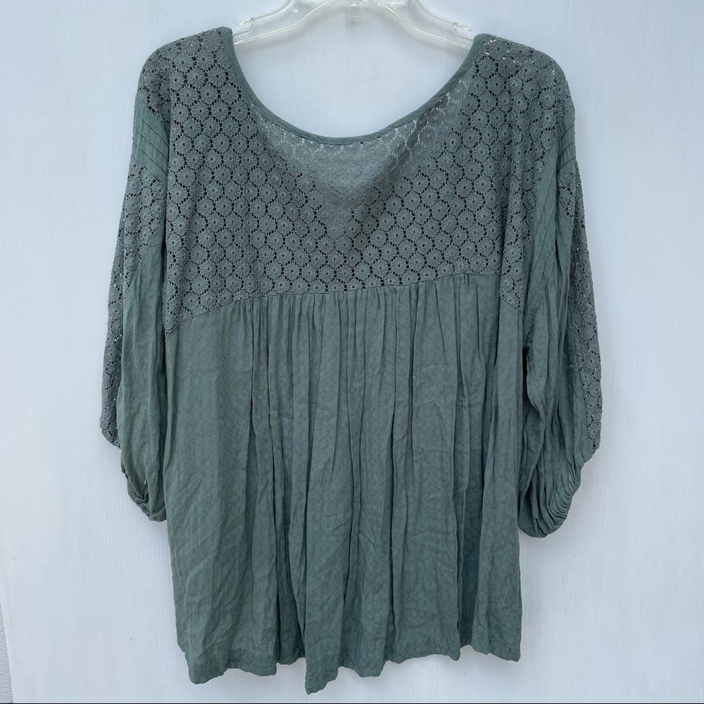 Free People Size S 3/4 Sleeve Eyelet Boho Blouse Top Tassel Lace - Picture 6 of 6